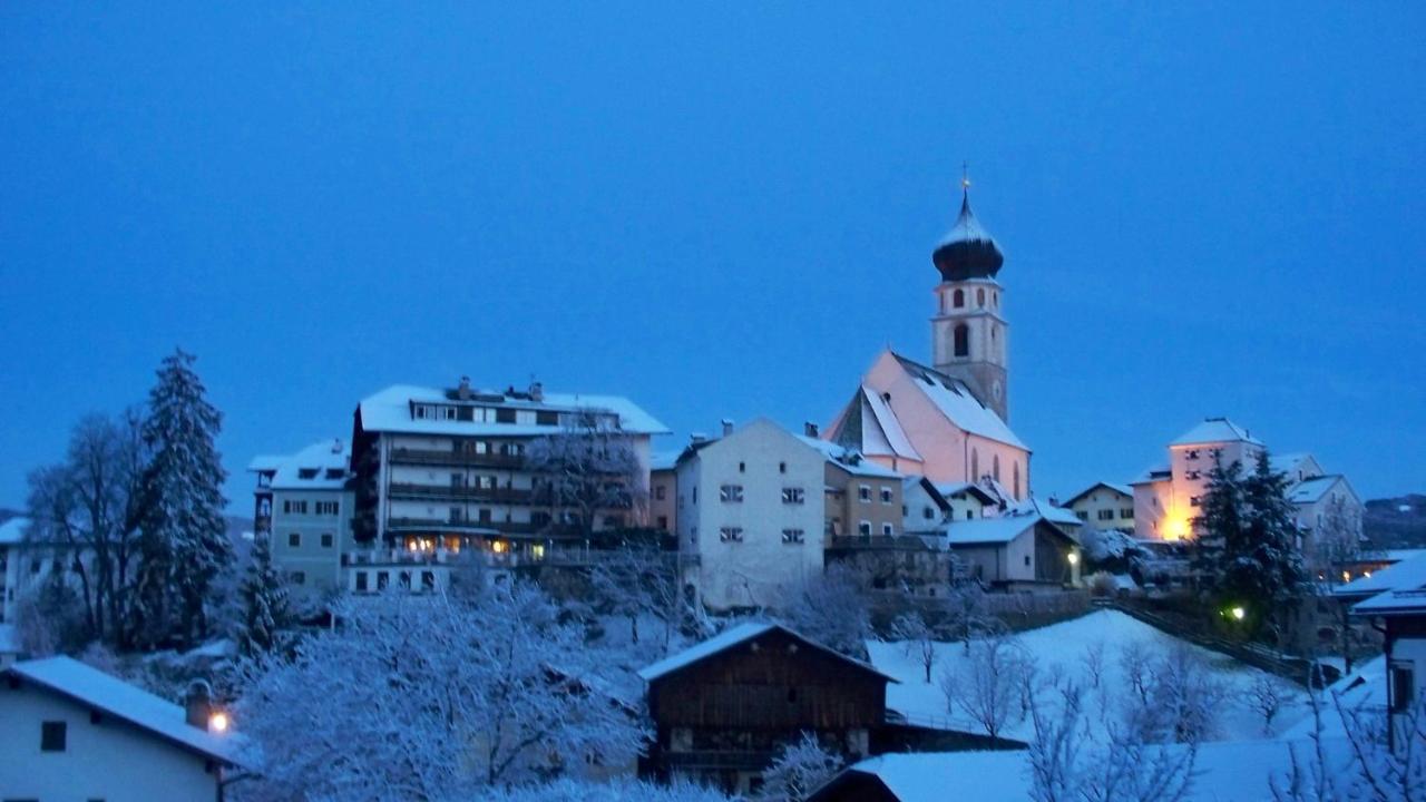Hotel Rose Wenzer Fiè Eksteriør bilde